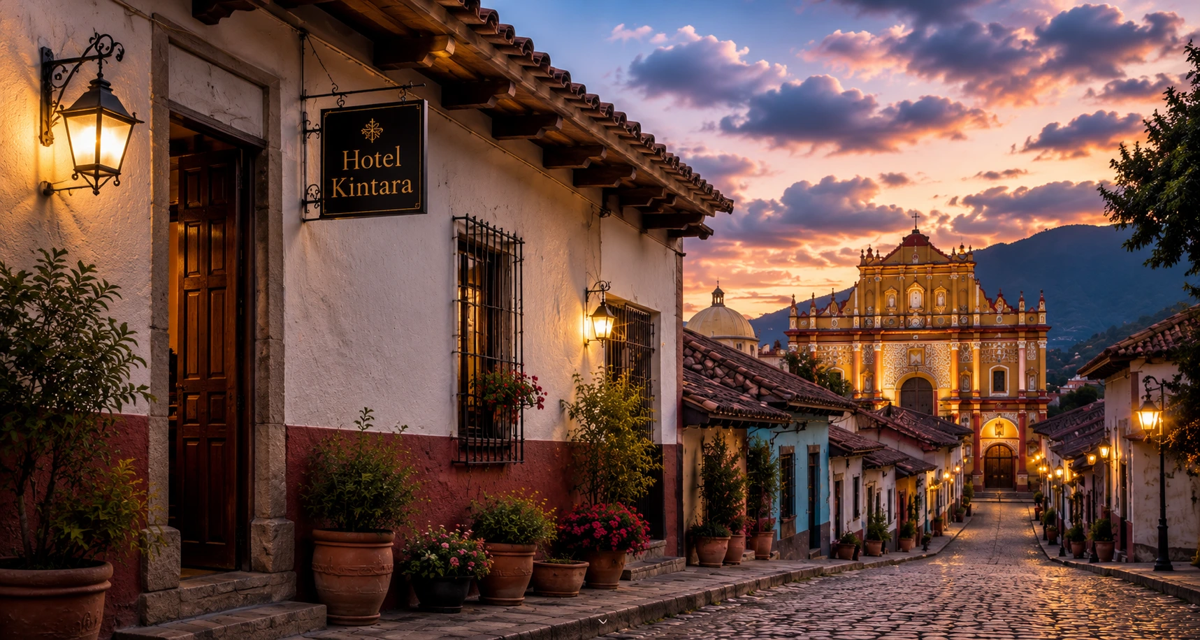 Fachada colonial de Hotel Kintara en San Cristóbal de las Casas